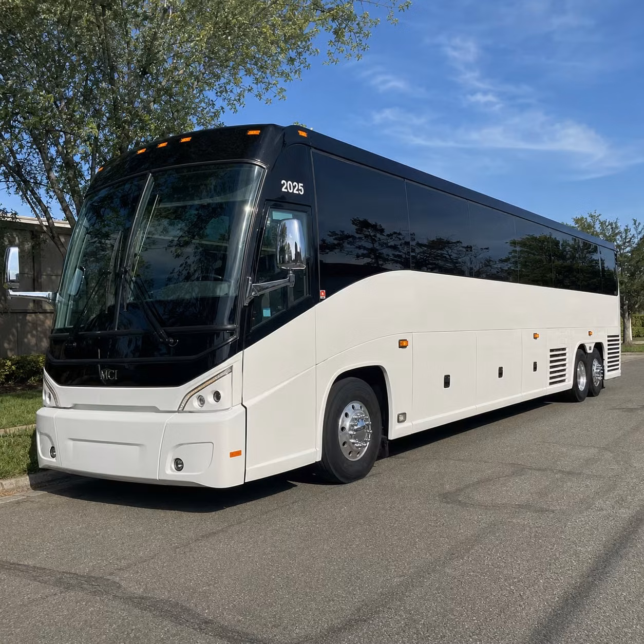 riverside groups love using charterbusrentalriverside com for long distance transportation to southern california s biggest destinations